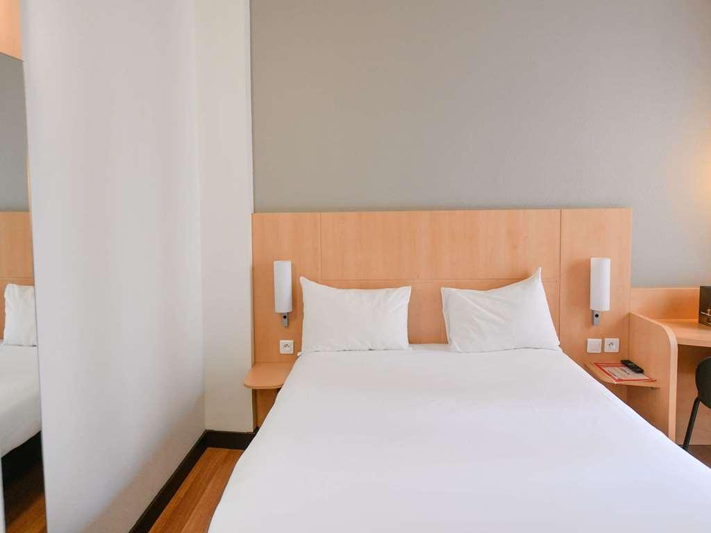 Hotel Ibis Paris Opera La Fayette Zimmer foto